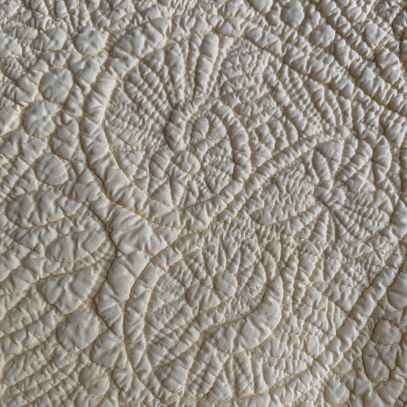 {Set of two} Pine Cone Hill butter yellow matelassse EURO shams w/ties - Picture 2 of 2